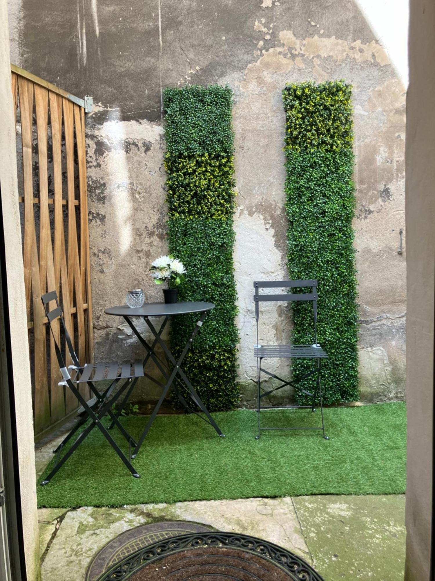 Studio Sur Cour Interieure Centre Historique St Benigne ディジョン エクステリア 写真