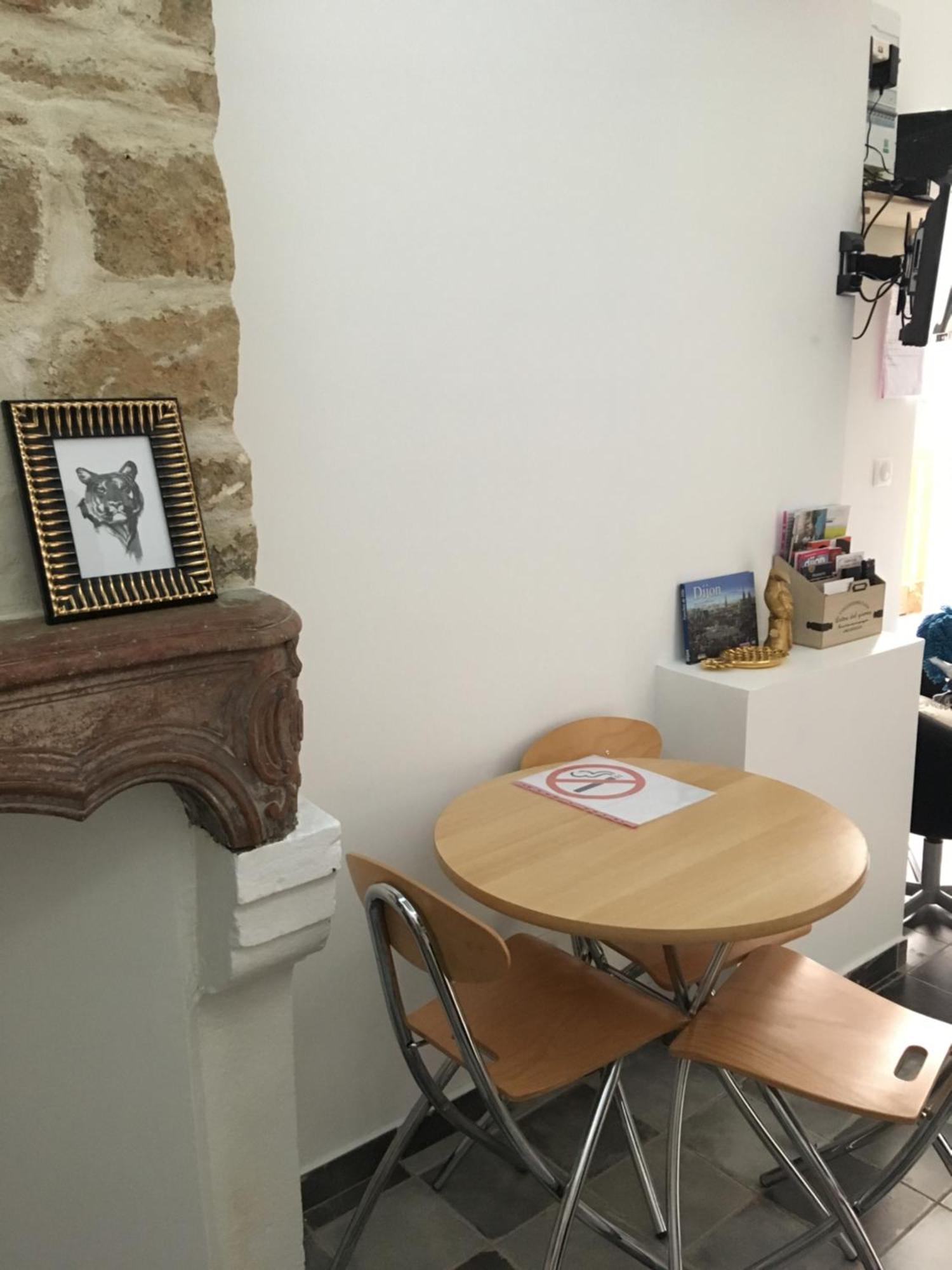Studio Sur Cour Interieure Centre Historique St Benigne ディジョン エクステリア 写真